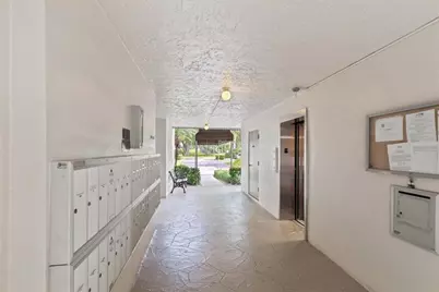 9470  Poinciana Pl, Unit #103, Davie, FL 33324 - Photo 27