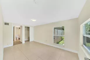 1412 NE 25th Ct, Pompano Beach, FL 33064 - Photo 11