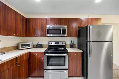 1421 NE 5th Ter, Fort Lauderdale, FL 33304 - Photo 11