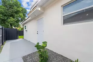 6840 SW 3rd St, Miami, FL 33144 - Photo 7