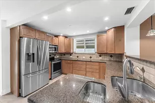 230 NE 58th St, Fort Lauderdale, FL 33334 - Photo 11