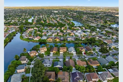 3091  Venice Way, Miramar, FL 33025 - Photo 27