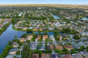 3091 Venice Way, Miramar, FL 33025 - Photo 27