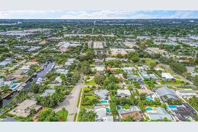 2021 NE 24th St, Lighthouse Point, FL 33064 - Photo 53