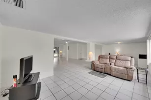 2021 NE 24th St, Lighthouse Point, FL 33064 - Photo 15