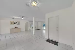 2021 NE 24th St, Lighthouse Point, FL 33064 - Photo 11