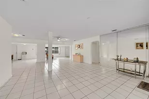 2021 NE 24th St, Lighthouse Point, FL 33064 - Photo 9