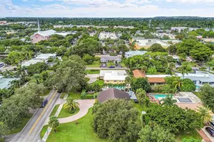 2021 NE 24th St, Lighthouse Point, FL 33064 - Photo 47