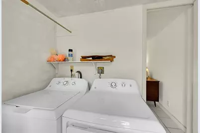 2021 NE 24th St, Lighthouse Point, FL 33064 - Photo 39