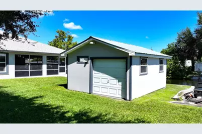 1069  9th St, Okeechobee, FL 34974 - Photo 15