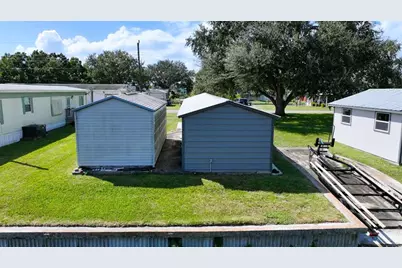 1069  9th St, Okeechobee, FL 34974 - Photo 43