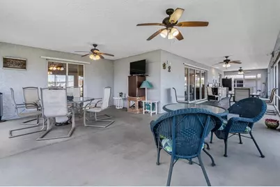 1069  9th St, Okeechobee, FL 34974 - Photo 35