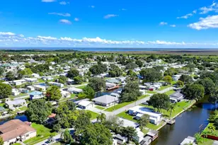 1069 9th St, Okeechobee, FL 34974 - Photo 47