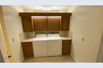 3626  Whitehall Dr, Unit #103, West Palm Beach, FL 33401 - Photo 11