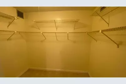 3626  Whitehall Dr, Unit #103, West Palm Beach, FL 33401 - Photo 9