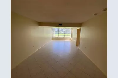 3626  Whitehall Dr, Unit #103, West Palm Beach, FL 33401 - Photo 17