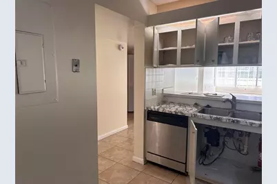 3626  Whitehall Dr, Unit #103, West Palm Beach, FL 33401 - Photo 3