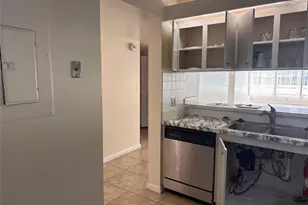 3626 Whitehall Dr, West Palm Beach, FL 33401 - Photo 3