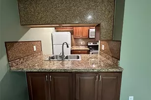 9971 Twin Lakes Dr, Coral Springs, FL 33071 - Photo 11