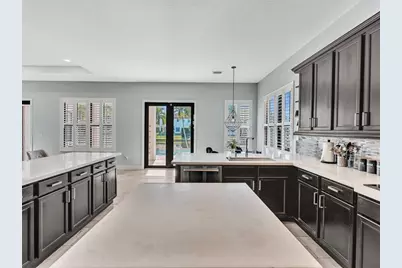 3192 NW 84th Ter, Cooper City, FL 33024 - Photo 13