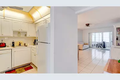 7787  Golf Circle Dr, Unit #105, Margate, FL 33063 - Photo 5