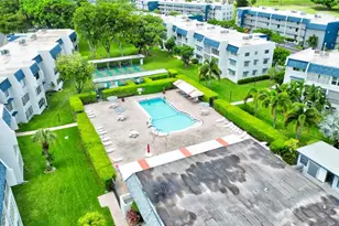 7787 Golf Cir Dr, Margate, FL 33063 - Photo 21