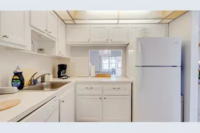 7787  Golf Circle Dr, Unit #105, Margate, FL 33063 - Photo 17