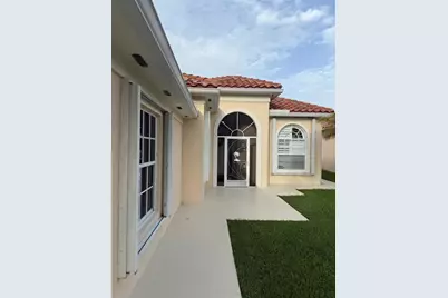 2752  Irma Lake Dr, West Palm Beach, FL 33411 - Photo 5