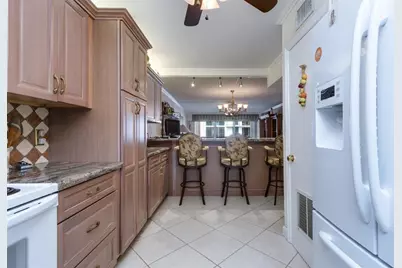 401  Briny Ave, Unit #708, Pompano Beach, FL 33062 - Photo 11