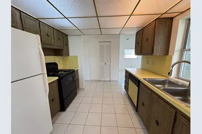 1430 NW 85th Ter, Plantation, FL 33322 - Photo 15