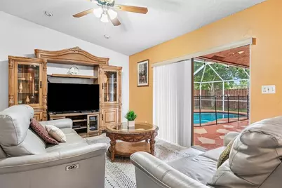 9861 NW 28th Pl, Coral Springs, FL 33065 - Photo 15