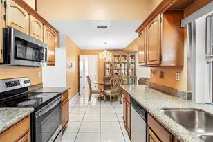 9861 NW 28th Pl, Coral Springs, FL 33065 - Photo 9