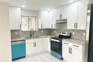 11530-32 NW 43rd St, Coral Springs, FL 33065 - Photo 7