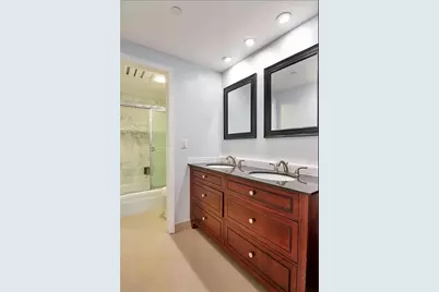 859  Jeffery St, Unit #214, Boca Raton, FL 33487 - Photo 11