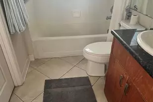 3215 NE 184th St, North Miami Beach, FL 33160 - Photo 15