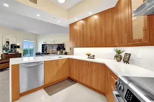 2617 NE 14th Ave, Wilton Manors, FL 33334 - Photo 13