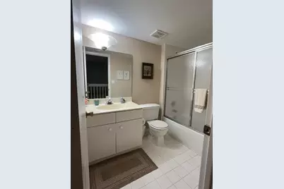 9702 NW 23rd Ct, Unit #9702, Pembroke Pines, FL 33024 - Photo 17