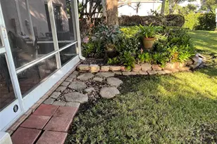 9702 NW 23rd Ct, Pembroke Pines, FL 33024 - Photo 21