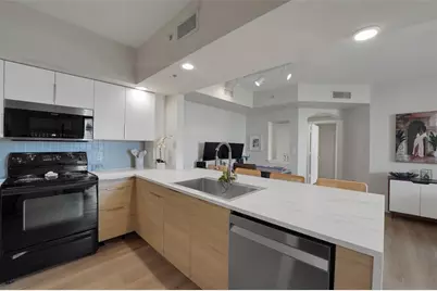 100 N Federal Hwy, Unit #819, Fort Lauderdale, FL 33301 - Photo 11