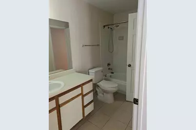 977  Riverside Dr, Unit #226, Coral Springs, FL 33071 - Photo 11