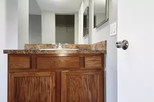 475 SE 8th St, Deerfield Beach, FL 33441 - Photo 17