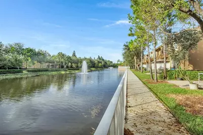 5808  Monterra Club Dr, Unit #5808, Lake Worth, FL 33463 - Photo 13