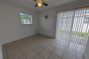 140 NW 40th St, Oakland Park, FL 33309 - Photo 5