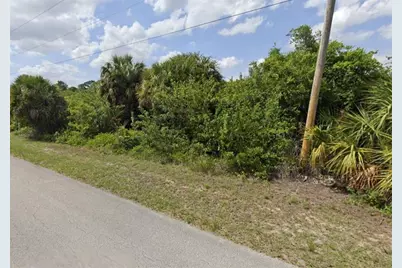 747  Long Distance Ln, Lehigh Acres, FL 33974 - Photo 3