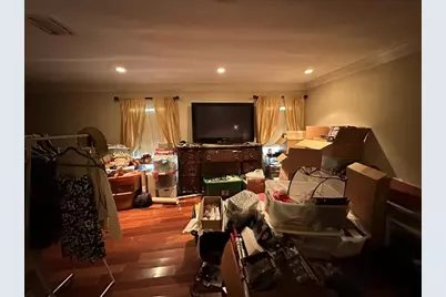 418  Alamanda Dr, Hallandale Beach, FL 33009 - Photo 13