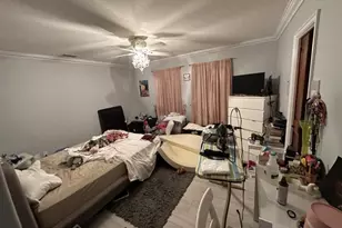 418 Alamanda Dr, Hallandale Beach, FL 33009 - Photo 11