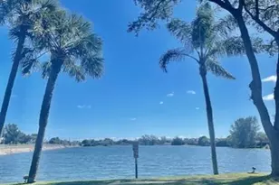 3590 Blue Lake Dr, Pompano Beach, FL 33064 - Photo 17