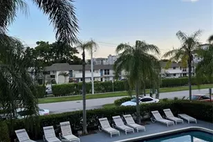 44 SE 14th St, Boca Raton, FL 33432 - Photo 13