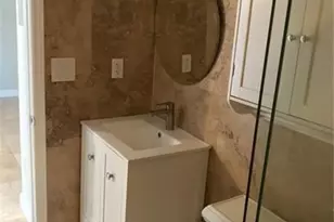 1470 N Dixie Hwy, Fort Lauderdale, FL 33304 - Photo 13