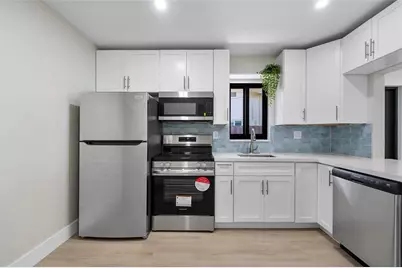 617 NE 38th St, Oakland Park, FL 33334 - Photo 7